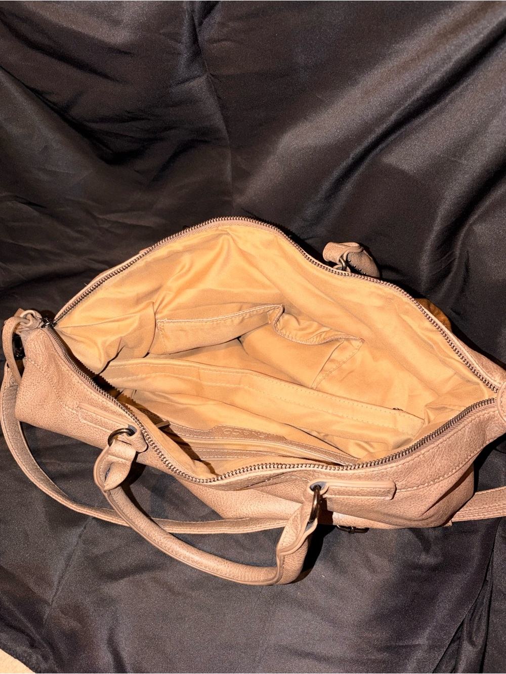 Jen&Co Rustic Dual Handle Tote - Picture 2 of 7